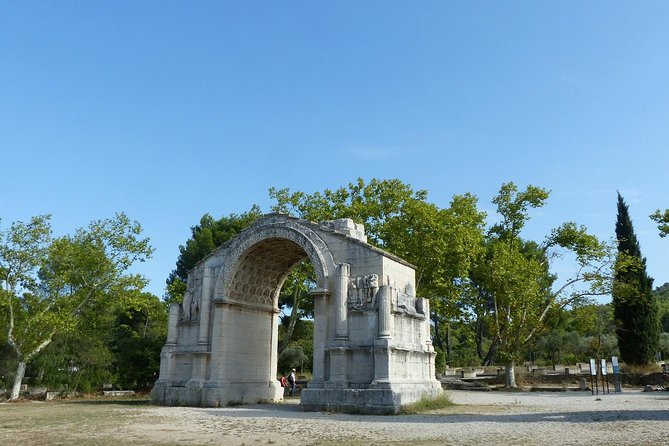 Uncover the Beauty of Provence's Historic Treasures - Unearthing Ancient Archeological Sites