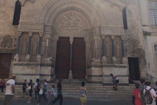 Uncover the Beauty of Provence's Historic Treasures - The Sum Up