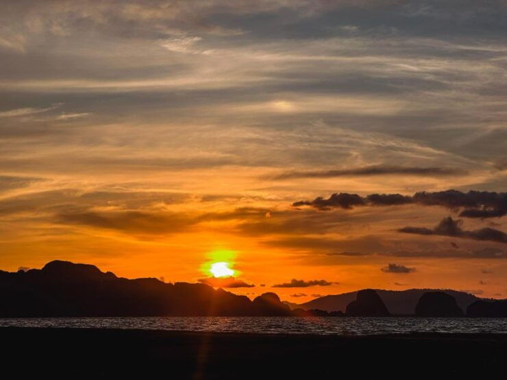 Uncrowded LaemSak Sea Tour - Experience Highlights