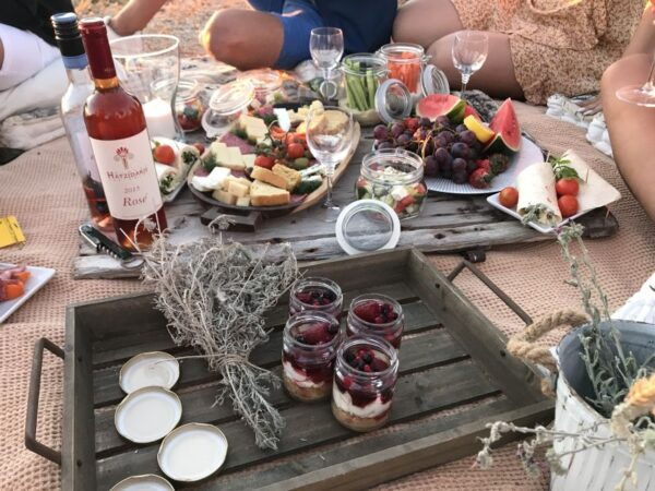 Uncrowded Santorini Sunset PicNic - Highlights