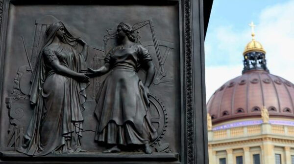Under the Linden Trees: Prussian History Walking Tour - Booking Your Walking Tour