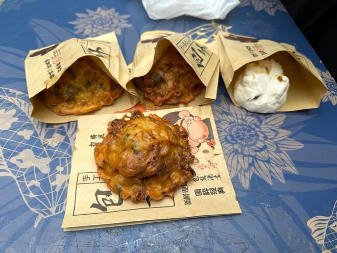 Underground Food Tour: London Soho to Covent Gardens - Participant Requirements and Recommendations