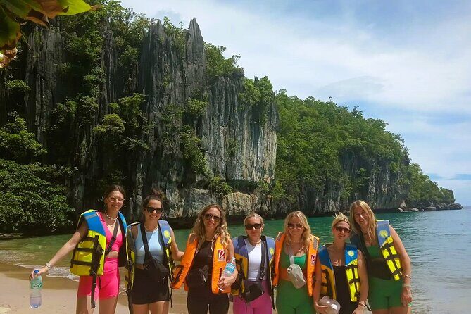 Underground River w/ Private Van from El Nido and back to El Nido - Good To Know
