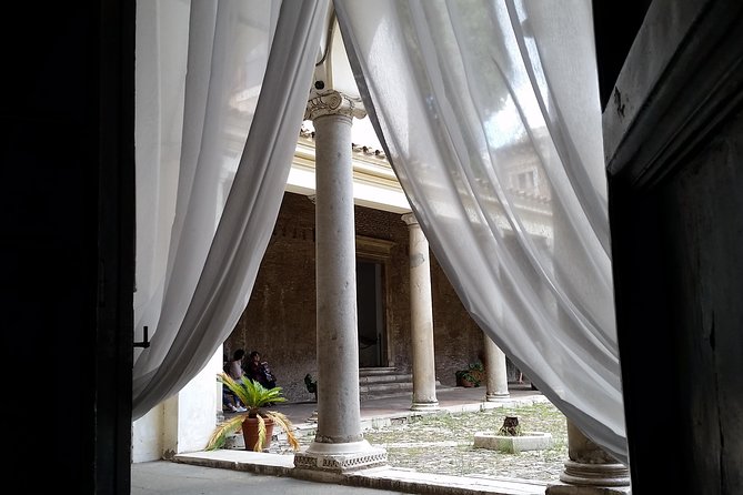 Underground Rome Tour: St. Clement and Celian Houses - Selecting Date and Travelers