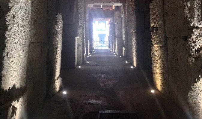 Undergrounds Areas Colosseum and Roman Forum Small Group Tour - Traveler Tips