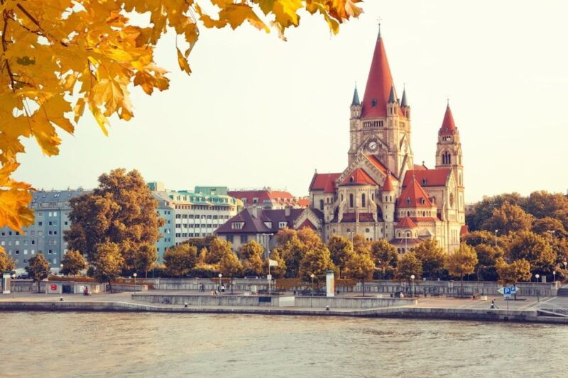 Unforgettable Family walking tour in Vienna - Authentic Experiences and Family Appeal