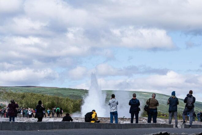 Unforgettable Golden Circle Private Tour From Reykjavík - Food and Dining Options