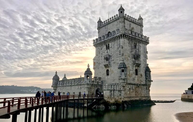 Unforgettable Half-Day Historical Lisbon on Tuk-Tuk - Good To Know