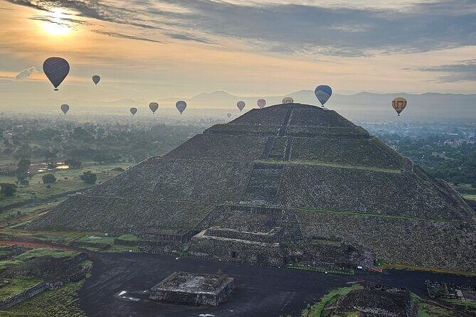 Unforgettable Hot Air Balloon Ride Over the City of the Gods - The Experience in Detail