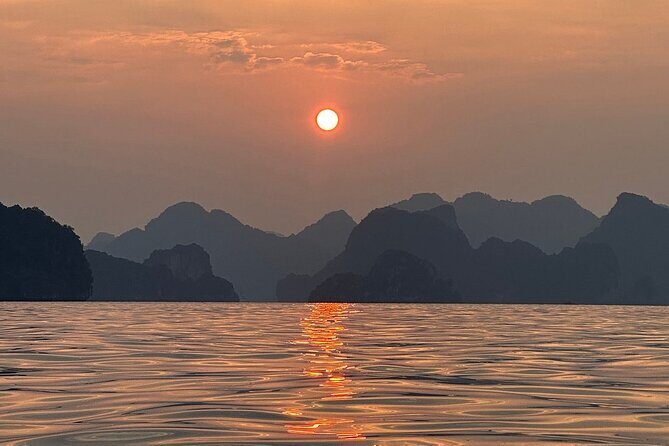 Unforgettable Moments: Private Yacht Explore Sunset Halong Bay - FAQ