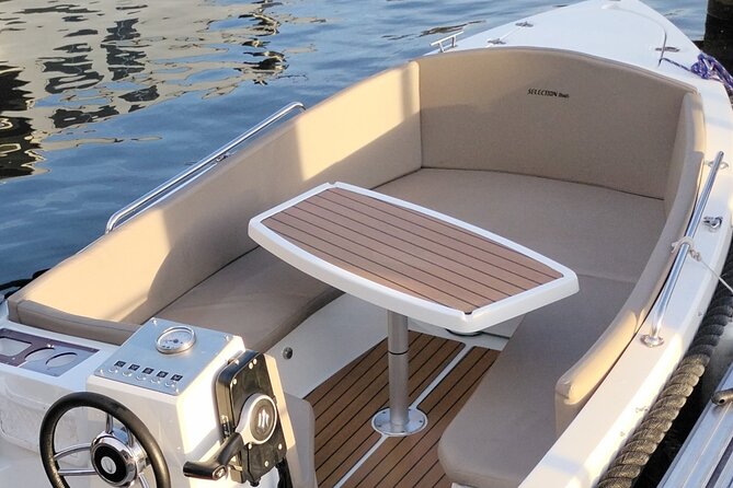 Unforgettable Private Boat Ride on the Seine - Questions and Support From Viator Help Center