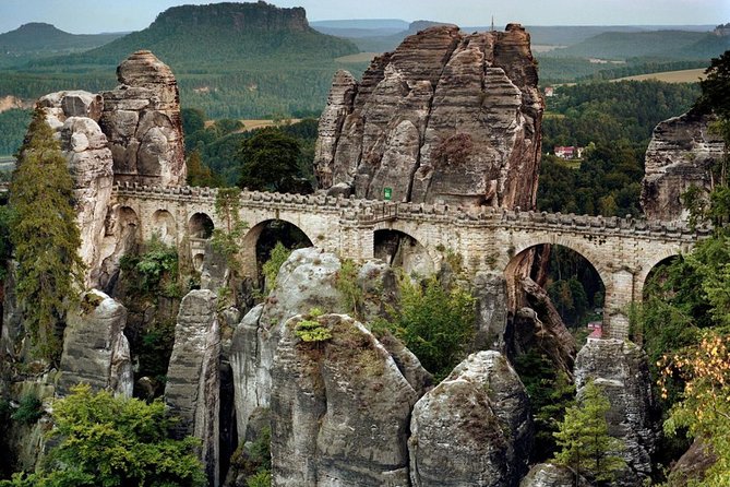 Unforgettable Private Tour to Dresden and Saxon Switzerland From Prague - Transportation Details