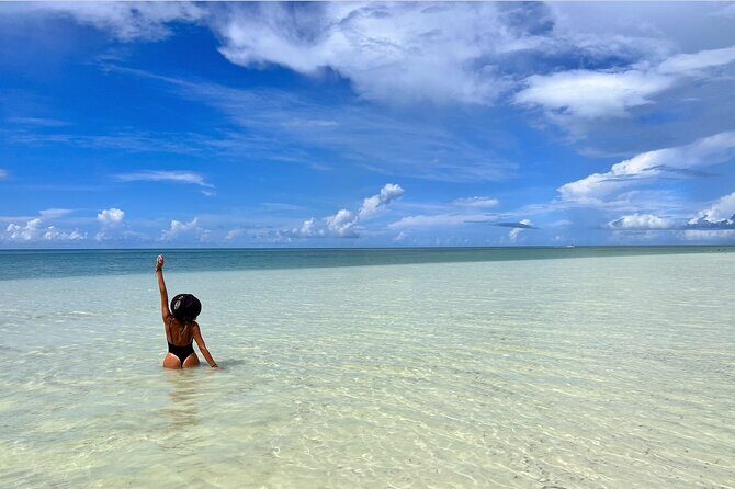 Unforgettable Tour Holbox 2 Islands & Cenote Yalahau from Cancún - An In-Depth Look at the Experience