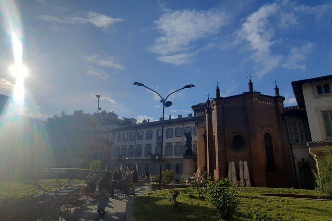 Unicorn Catcher Fantastic Milan City Exploration Game - Game Overview