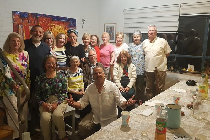Unique Peek Hosting Lecture + Meal at Jewish Orthodox Home - Inclusions