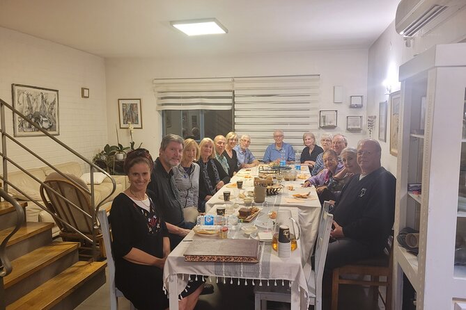 Unique Peek Hosting Lecture + Meal at Jewish Orthodox Home - The Sum Up