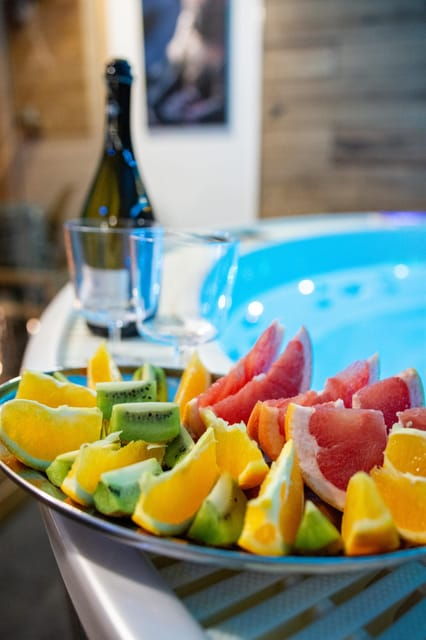 Unique Private Spa With Jacuzzi and Sauna in Prague - Restrictions and Important Information