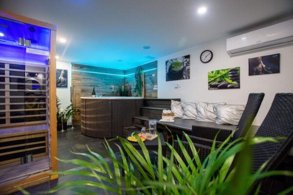 Unique Private Spa With Jacuzzi and Sauna in Prague - Nearby Attractions