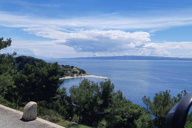 Unique Routes on Electric Scooters- Beaches and Riva Promenade ! - Local Restaurant Trail