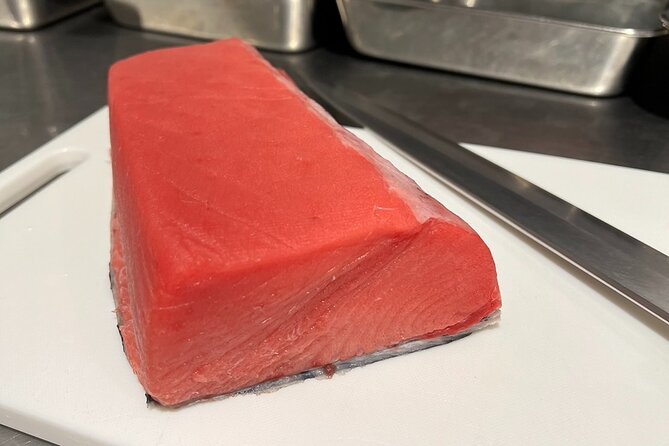 Unique Toyosu Fish Market Tour and Sushi Making Experience - Toyosu Fish Market Exploration