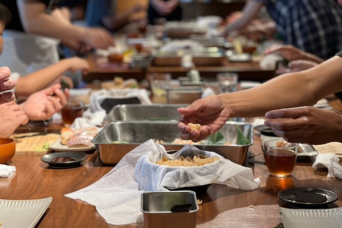 Unique Toyosu Fish Market Tour and Sushi Making Experience - Sushi Making Workshop