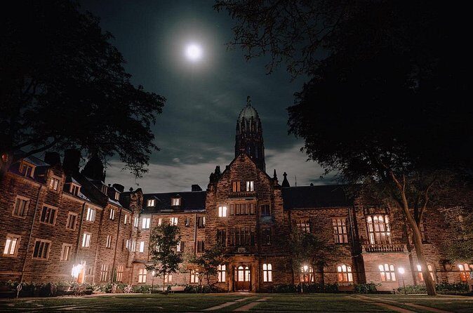 University of Toronto Ghost Tour - Campus Secrets & Spectres - Who Should Consider This Tour?