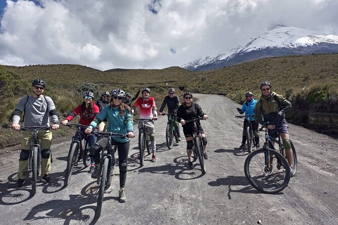 Unleash Adventure: Cotopaxis Ultimate Day Hike & Bike Experience - Meeting and Pickup Details