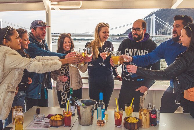 Unlimited Booze Cruise Downtown Budapest - What To Expect