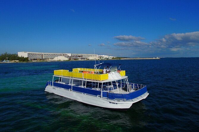 Unlimited Party Catamaran to Isla Mujeres from Playa del Carmen - Overview of the Experience