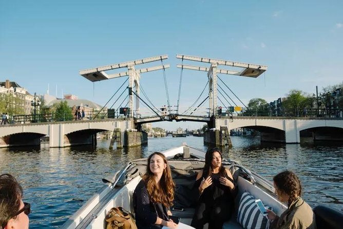 Unlimited Wine Tasting in a Saloon Boat on Amsterdams Canals - Expectations and Accessibility