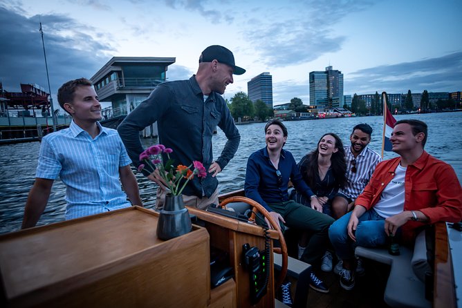 Unlimited Wine Tasting in a Saloon Boat on Amsterdams Canals - Tips for a Perfect Wine Tasting Experience