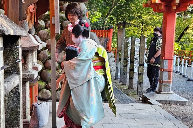 Unlock Kyotos Charm: Government-Certified Group Tour - Making Lasting Memories in Kyoto