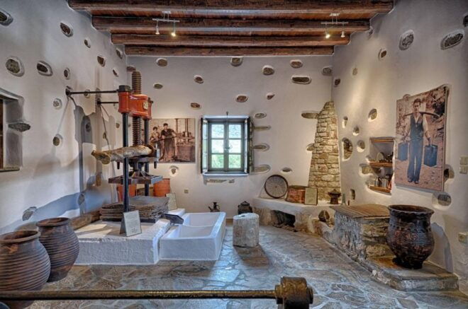 Unpacks Naxos'S Unparalleled Beauty in a Full Day Tour. - Reservation