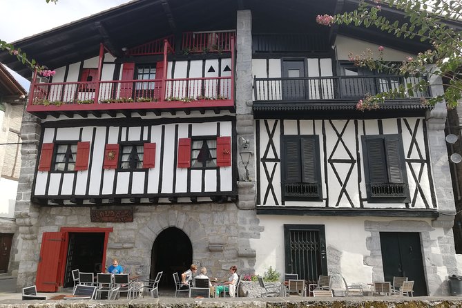 Unspoiled FRENCH BASQUE COUNTRYSIDE - Private Cultural Adeventure - Directions