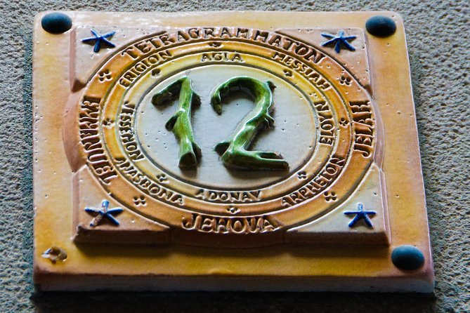 Unusual and Secret Barcelona Route - Hidden Gems of Barcelona