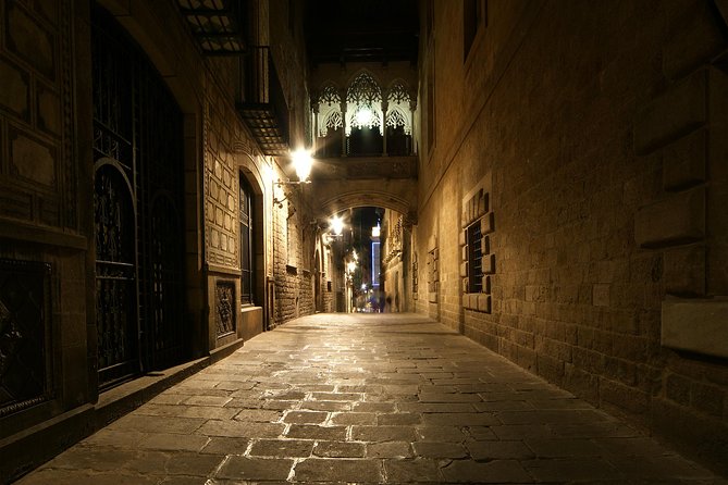 Unusual and Secret Barcelona Route - Secret Spots in Barcelona