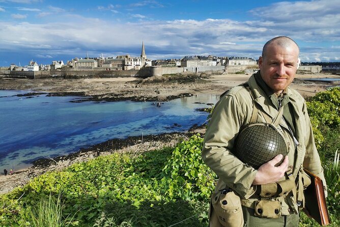 Unusual Guided Tour of Saint Malo in Immersion in 1944 - Good To Know
