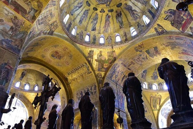 Unusual Perspectives of St Marks Museum and Basilica - Artistic Masterpieces Inside the Basilica