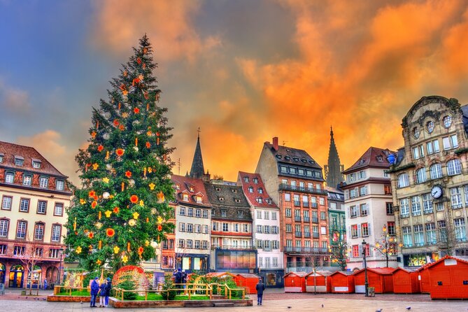 Unusual Treasure Hunt at the Christmas Markets in Strasbourg - Exploring Strasbourgs Festive Atmosphere
