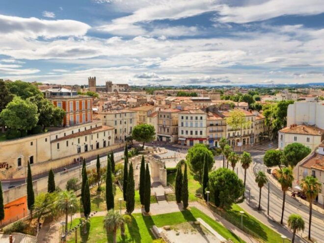 Unusual Visit With Friends or Family in Montpellier - Participant Restrictions