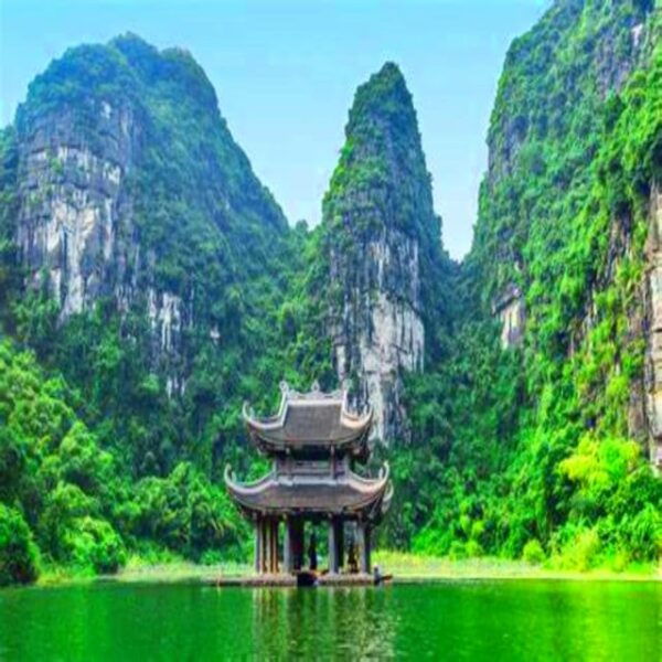 Unveil Ninh Binh's Hidden Gems: Hoa Lu-Trang An-Hang Mua - Whats Included in the Tour