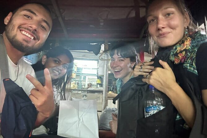 Unveil Old Delhi's Food, Spice Market & Heritage Walk - Discovering Old Delhi: An Overview