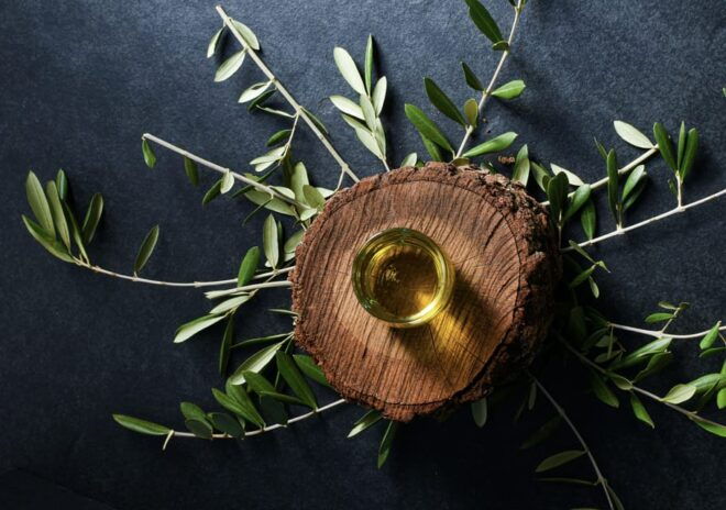 Unveiled Secrets of Porto + Olive Oil Tasting - Tour Themes and Experiences
