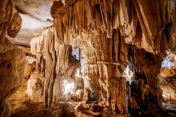 Unwind in Halong Bay 2 Days 1 Night Luxury Cruise from Hanoi - FAQ