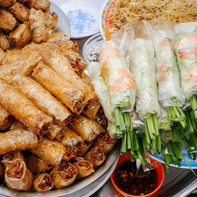 Unwrap Vietnams Culture Through Food Tour - Cultural Insights Through Food