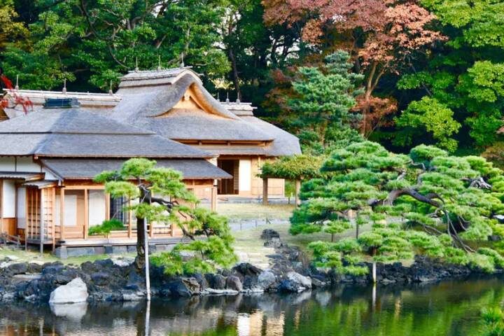 Upgraded - Discover Japan 9-Day Tour by Explore! - Tokyo pairs gardens, sushi and a fire ceremony