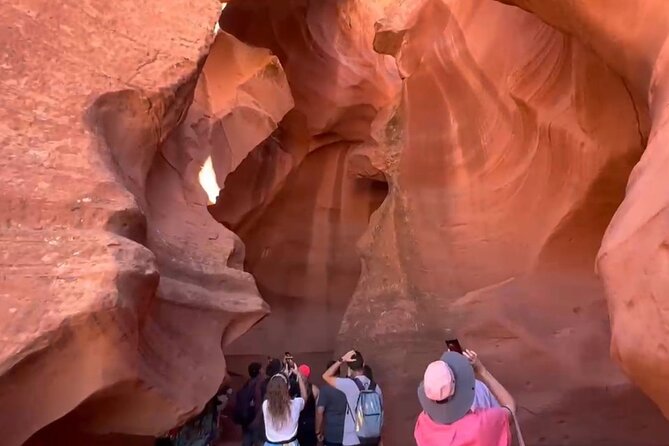 Upper Antelope Canyon Tour With Shuttle Ride and Tour Guide - Common Questions