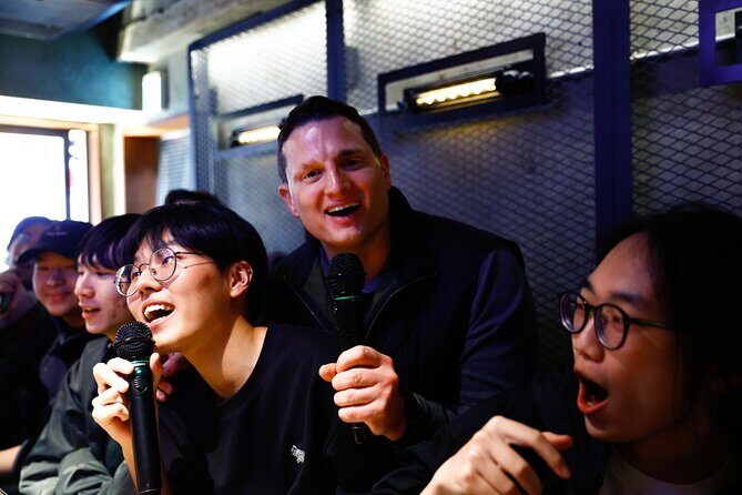 Urban camping at Shinjuku Kabukicho BBQw/ Local Guide - Who Is This Tour Best Suited For?