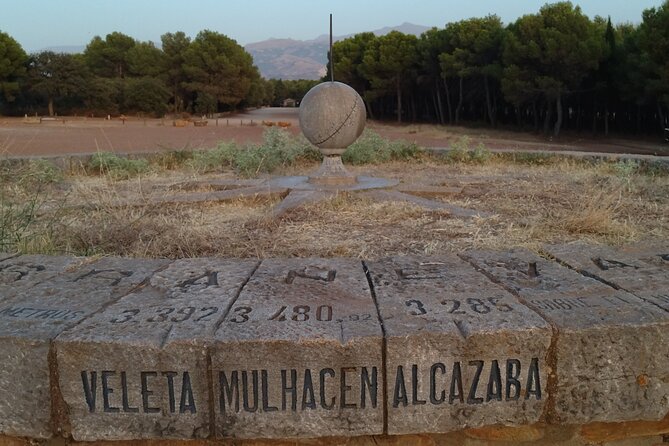 Urban Hiking, Dehesa Del Generalife. Around the Alhambra. Granada - Highlights of the Urban Hiking Trail