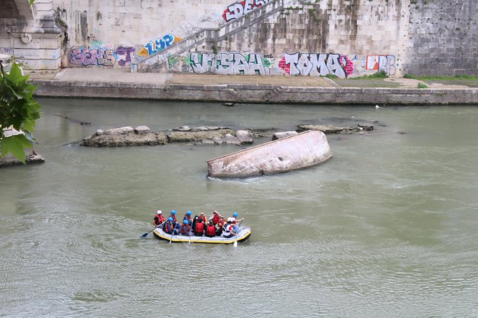 Urban Rafting on Romes Tiber River - Experiences and Feedback